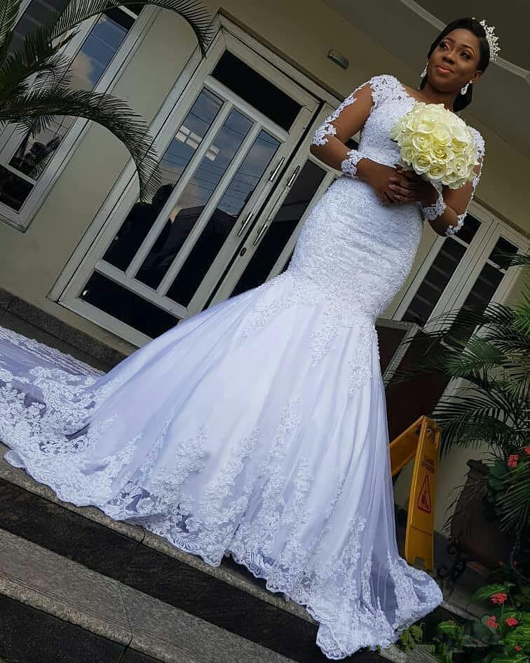 White Lace Wedding Dress