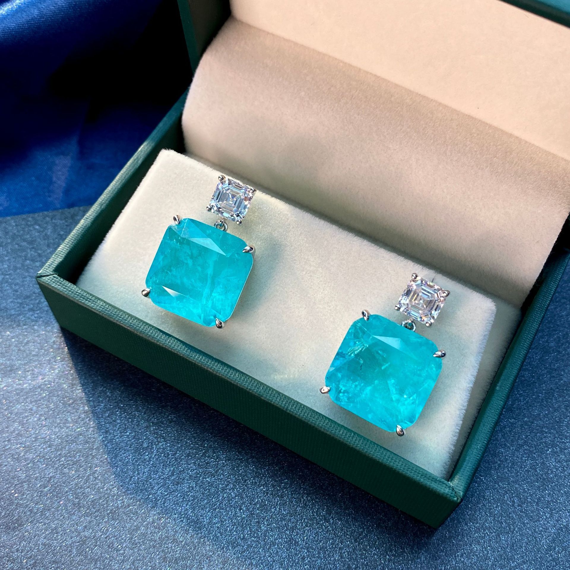 925 Sterling Silver Female Blue Paraiba Earrings