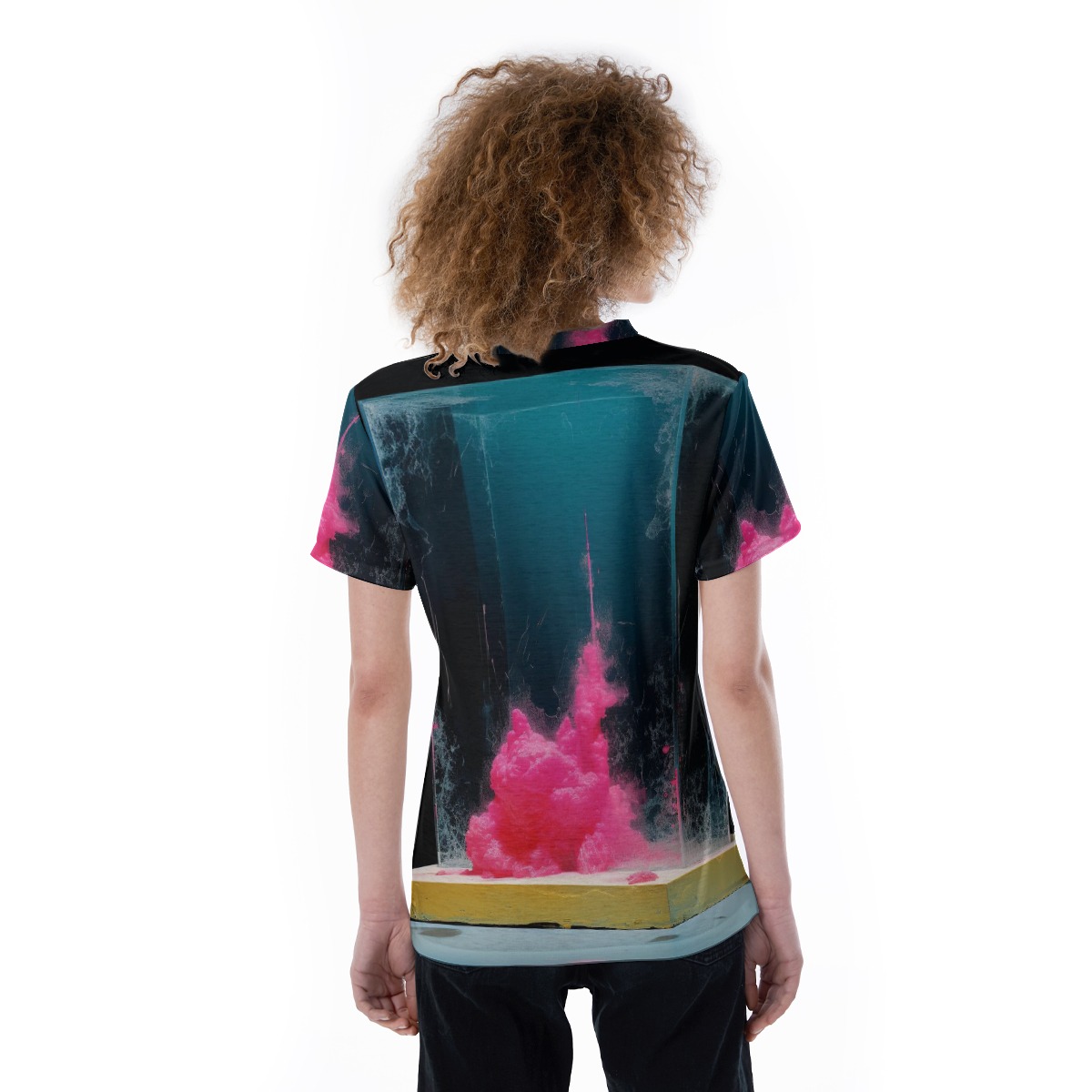 The Tunic of Perpetual Tag Scratching