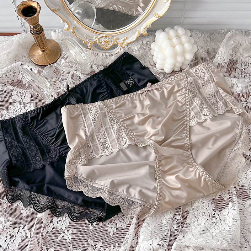 Skin-friendly Ice Silk Underwear Lace Edge Comfortable Satin Underwear Sheath Sexy Seamless Underwear Simple - Image 3