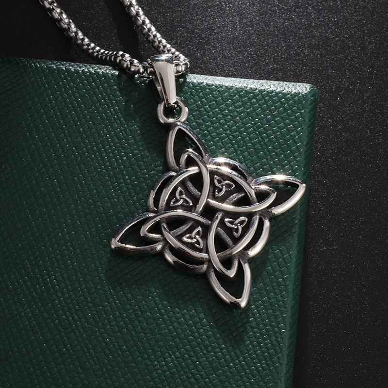 Fashion Jewelry Irish Steel Necklace