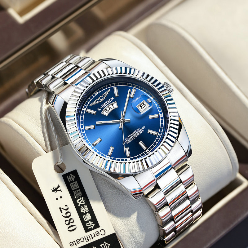 Ultra-thin Men's Watch Waterproof Luminous Quartz Watch