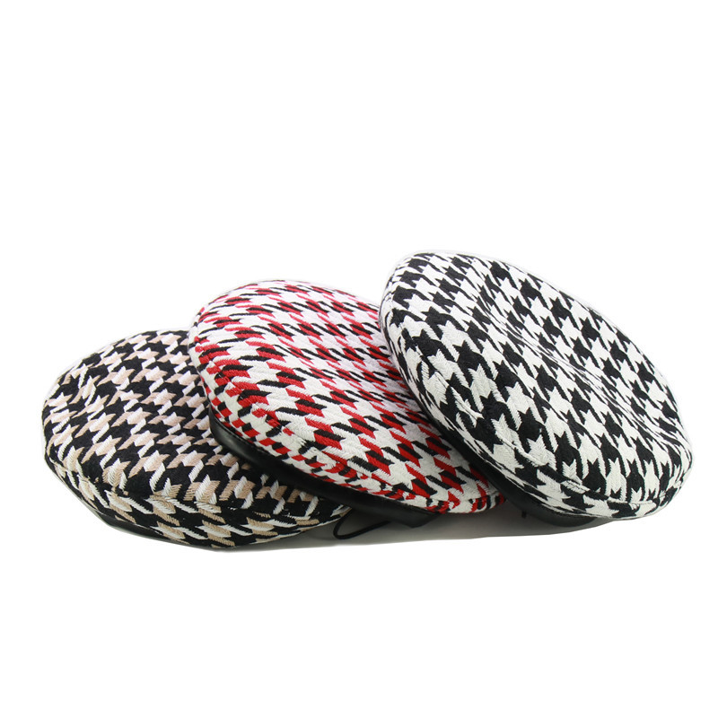 Classic lattice beret