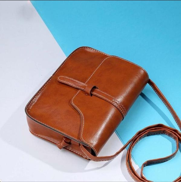 The Vintage Shoulder Bags