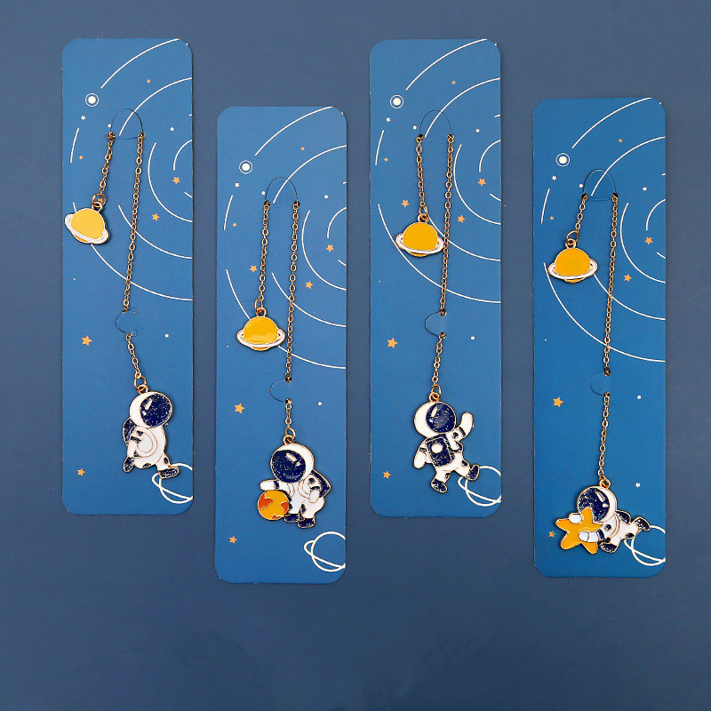 Astronaut Bookmarks Set – Explore the Cosmos While Reading!