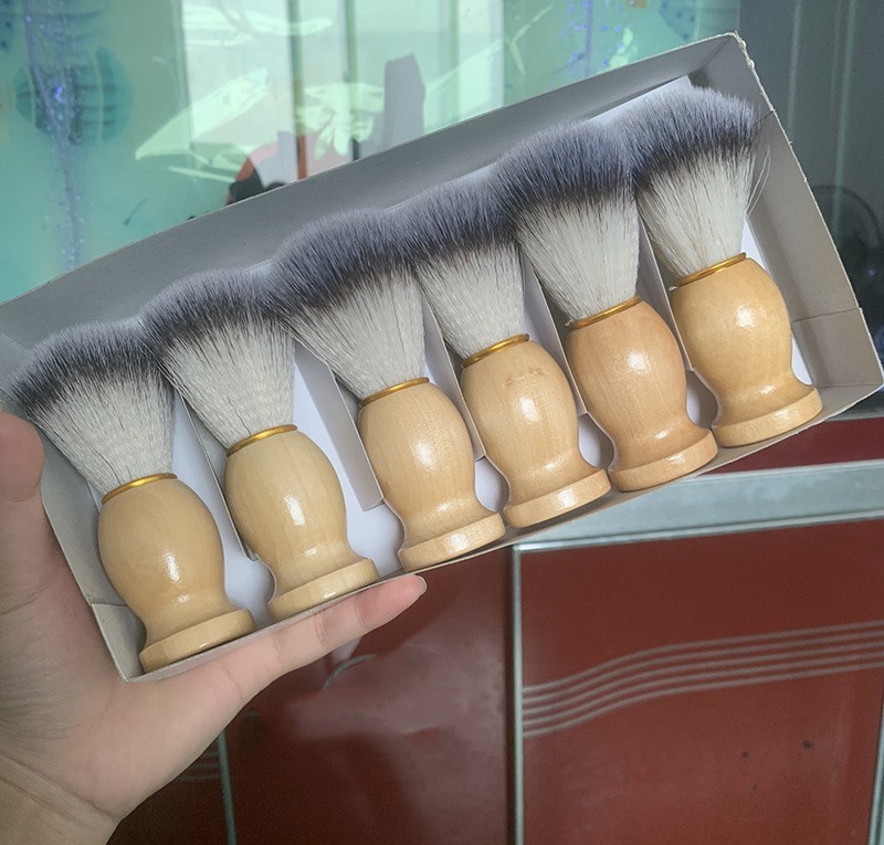 Portable Wooden Handle Beard Brush with Nylon Bristles, 11cm