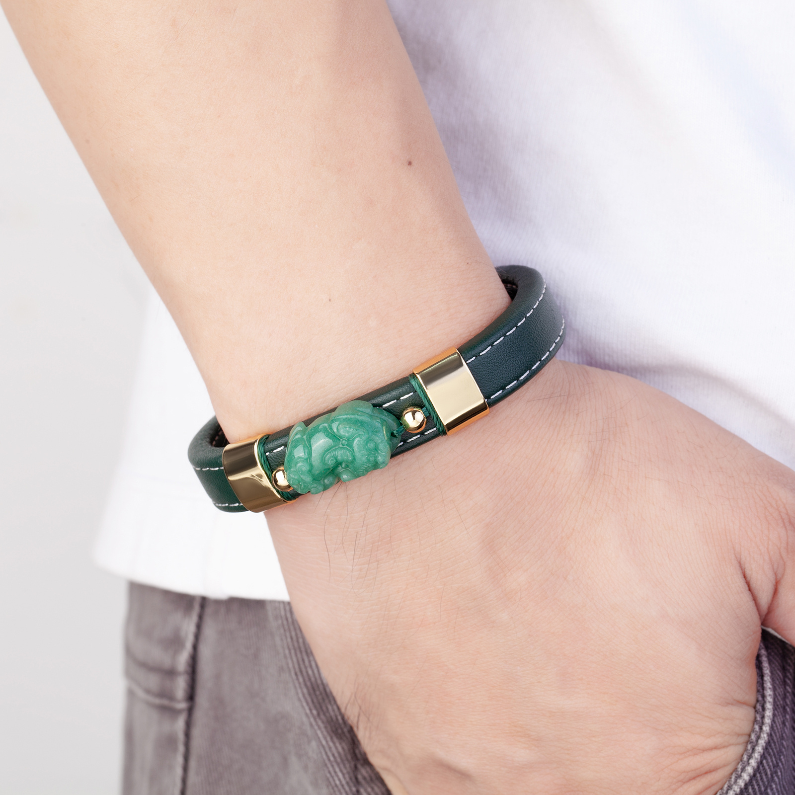 Elegant Agate Animal Bracelet for Fashion-Forward Men