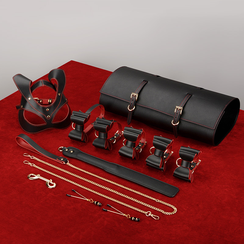 Queen of Cats BDSM Set - Black & Red PU Gear for Playful Adventures