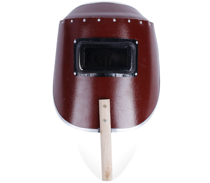 Renewable beetle trap with infrared camera for pest control in forests and agricultural settings. Eco-friendly and effective solution to manage wood-boring insects naturally.