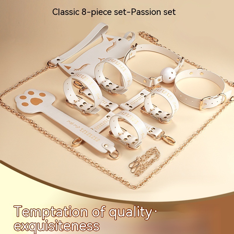 8-Piece Catwoman Set - Handcuffs, Eye Mask, Collar & More