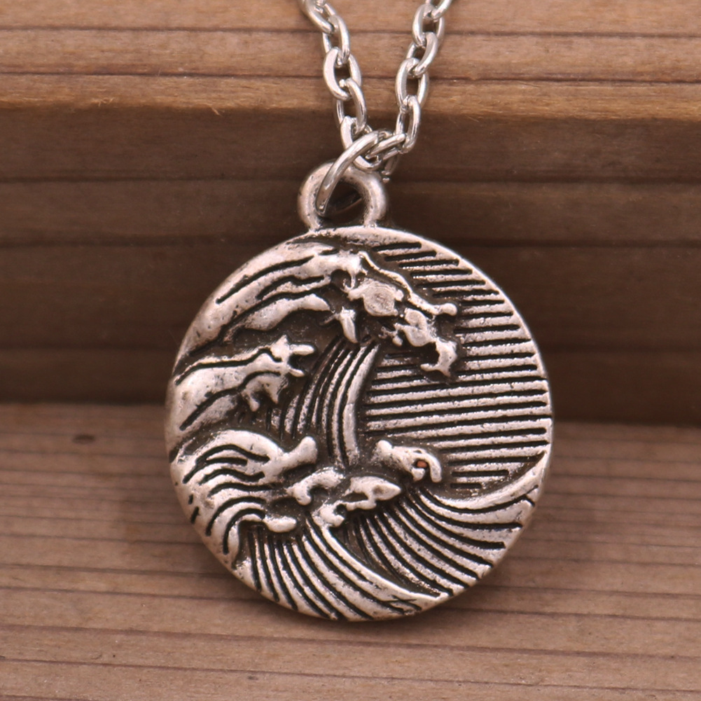Antique Silver Alloy Necklace with Electroplating Finish