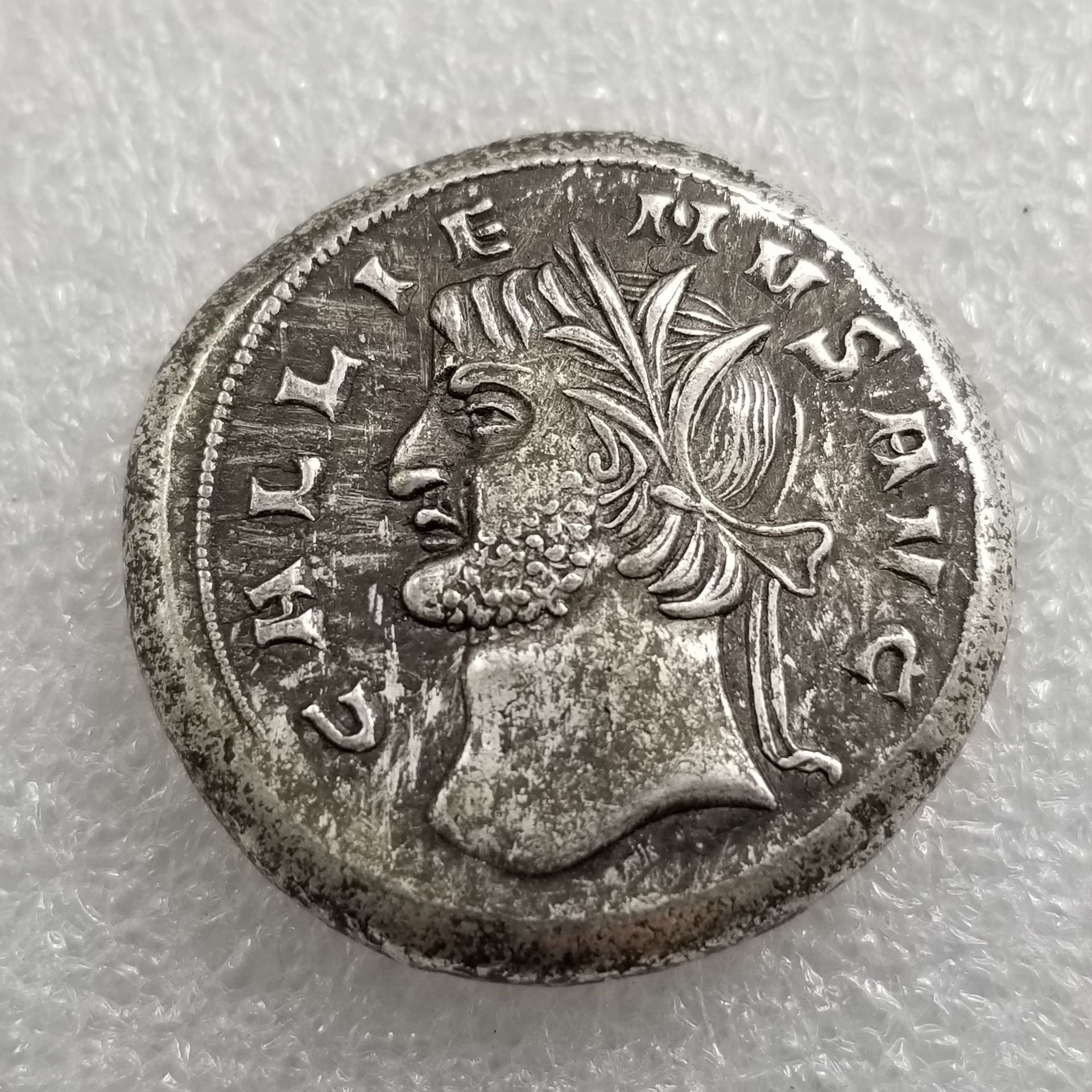 Antique Copper Old Silver Dollar Coin for Collectors