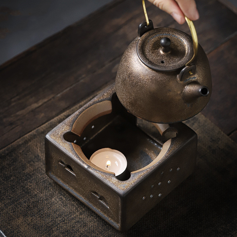 Elegant Ceramic Tilting Pot - Fashion Simple Design