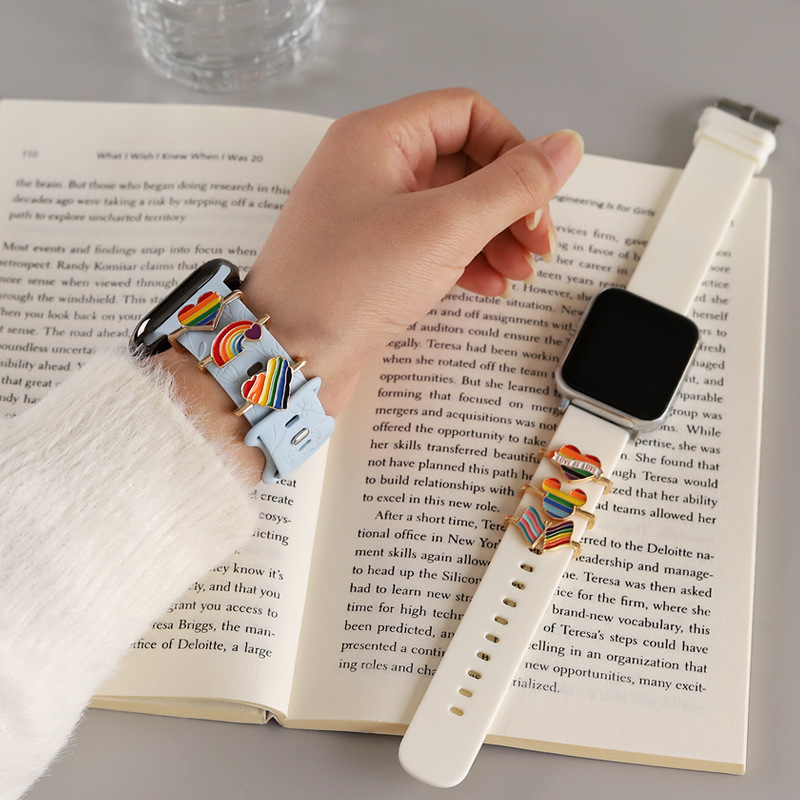 Apple-Compatible Simple Table Buckle in Multiple Colors