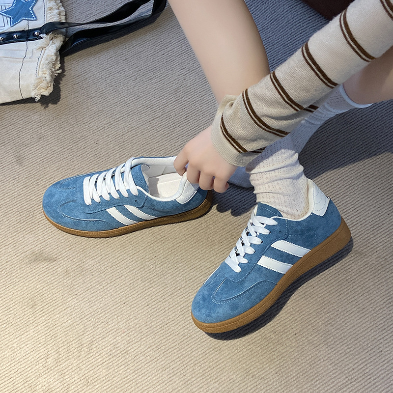 Stylish Women's Sports Shoes - Flat Heel, Canvas, Multi-Color Options - Image 2