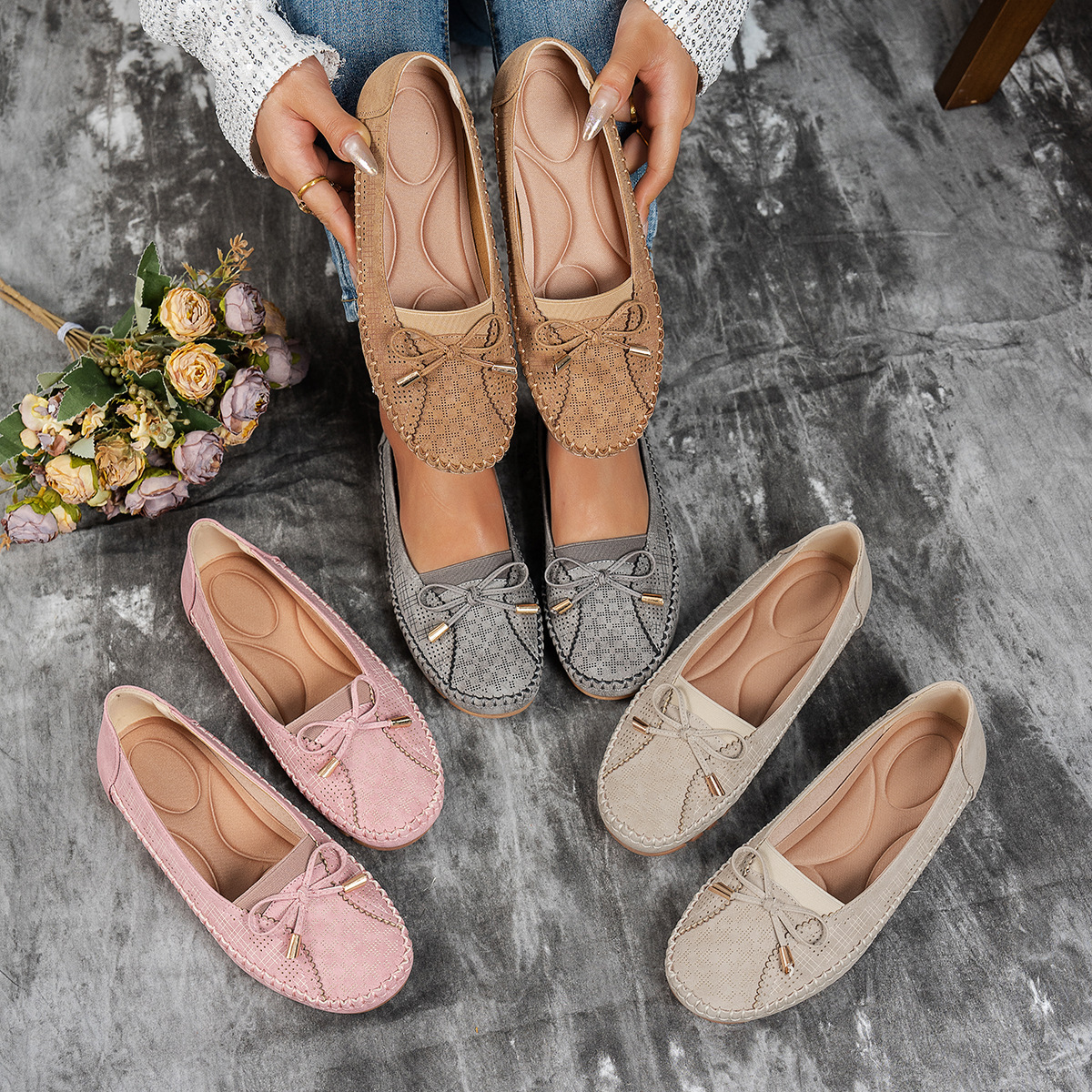 Stylish Low Top PU Shoes with Flat Heel - Available in Four Colors